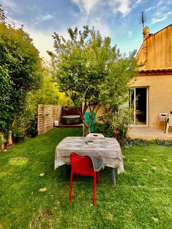 Loft Ambrussum, Jacuzzi, Jardin,Bbq Villa Lunel  Kültér fotó